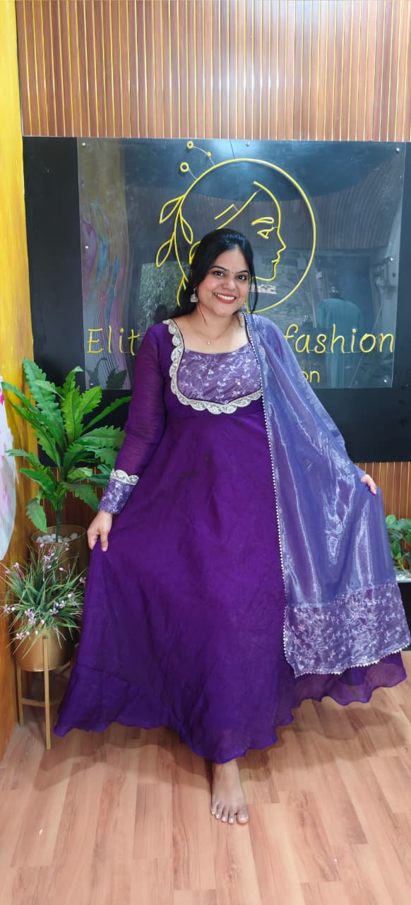 PSQ059 - Royal Violette queen
